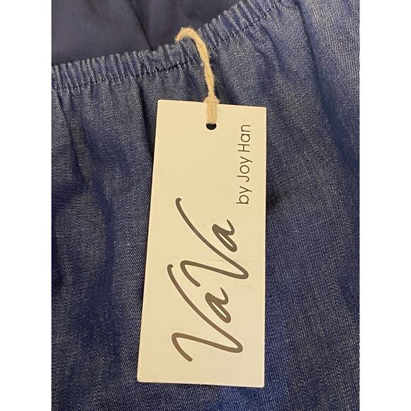 VaVa by Joy Han Blue Chambray Off Shoulder Embroidered Sleeve Blouse Medium - Picture 6 of 10